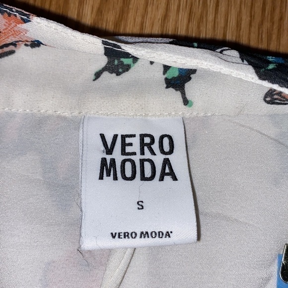 VERO Moda Women's White  Butterfly Mid Sleeve 3/4 Kimono/Cardigan (Size Small) - Picture 5 of 7